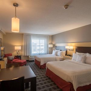 Two-Bedroom Suite Hearing accessible
